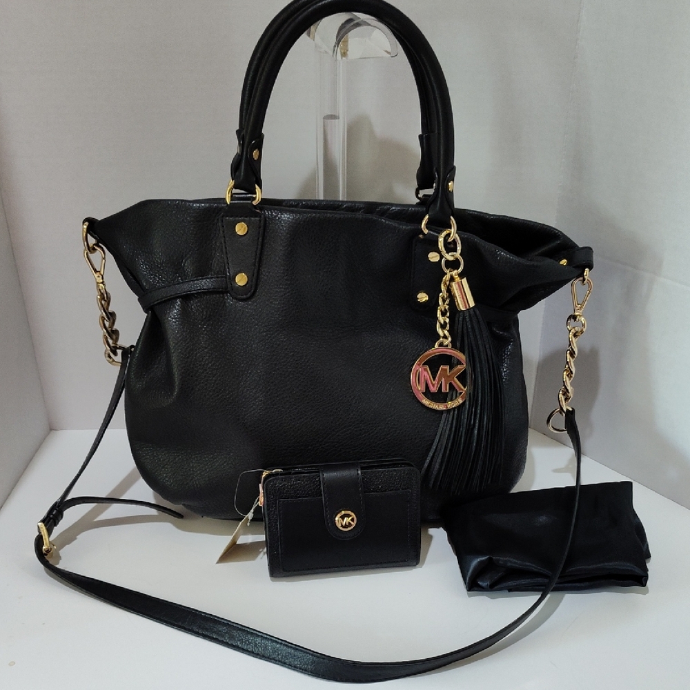 Black  Michael Kors Leather Tote Bag with Gold Accents And Wallet